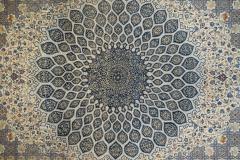 Extremely Fine Persian Isfahan Wool and Silk Rug 7 4 x 11 4  - 4314817