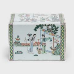 Famille Verte Headrest with Courtyard Scenes - 4165368