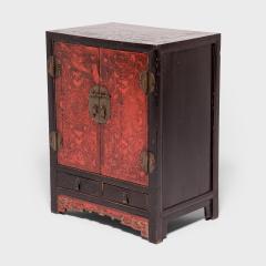 Finely Lacquered Chest - 4258200