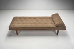 G perts M bler G perts M bler Upholstered Daybed with Head Cushion Sweden 1960s - 2935017
