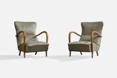 Italian Designer Lounge Chairs with Wood and Fabric Italy 1950s - 4784941