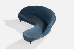 Italian Designer Sofa with Velvet and Wood Italy 1950s - 4784927