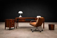 Jorge Zalszupin Low Commander Swivel Armchair in Chenille Aluminum 1973 - 4801704