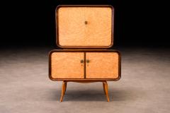 Midcentury Bar Cabinet in Rosewood with Mirrored Glass Interior Lot 860 - 4624967