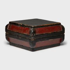 Red Lacquer Snack Box - 4459727