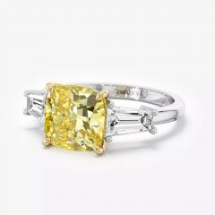 Ring In 18k Gold With A Central Fancy Vivid Yellow Diamond - 4780003