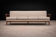 Rino Levi Rino Levi Sofa in Hardwood and Boucl Brazilian Modern 1960s Lot 395 - 4624413