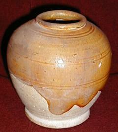 Small Glazed Earthenware Jar with Amber Glaze - 304761