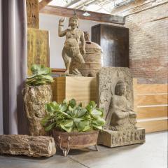 Southeast Asian Polychrome Entertainer - 4166657