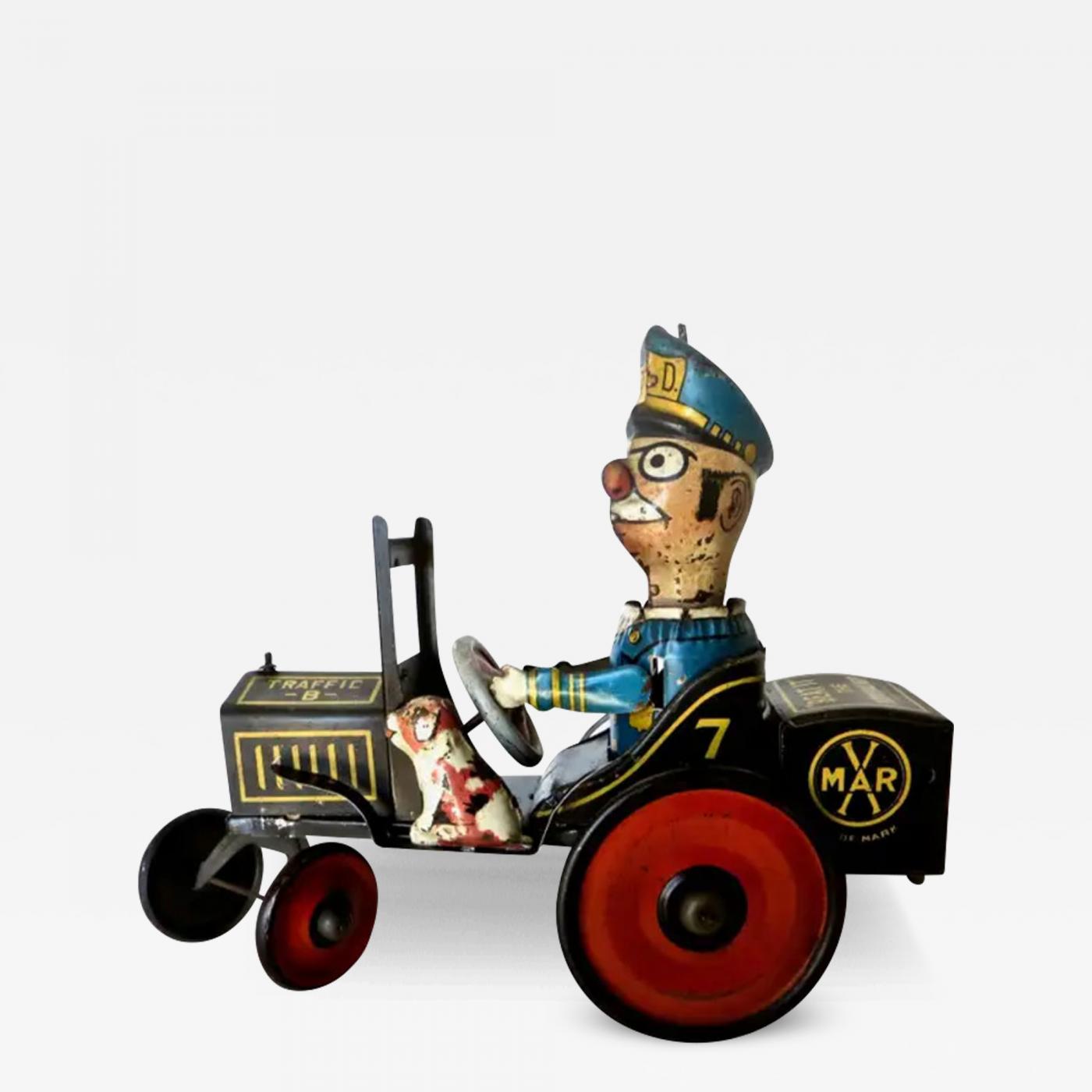 Louis Marx and Company "Komikal Kop" Tin WindUp Toy by Louis Marx Co