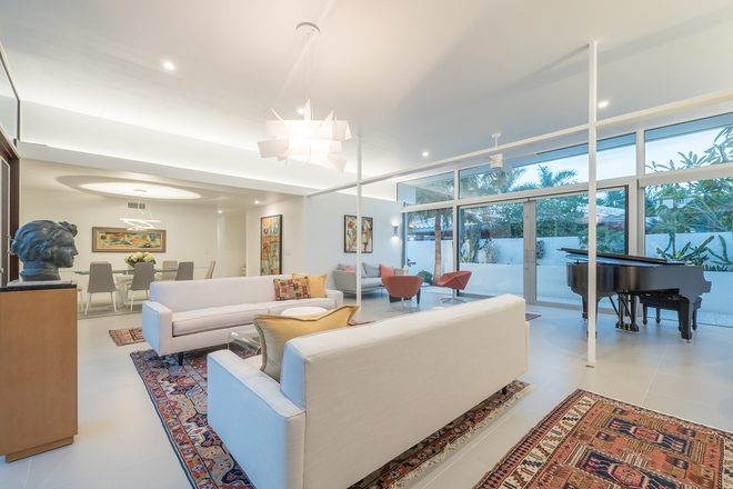 For Florida Mid Century Gem Cameron Diaz S Nyc Apartment An Sotheby S International Realty